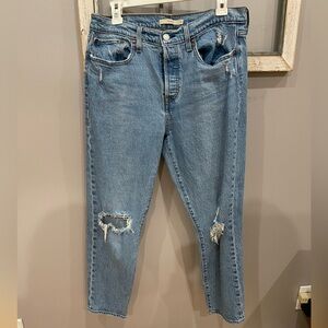Levi wedgie Distressed Blue Jeans